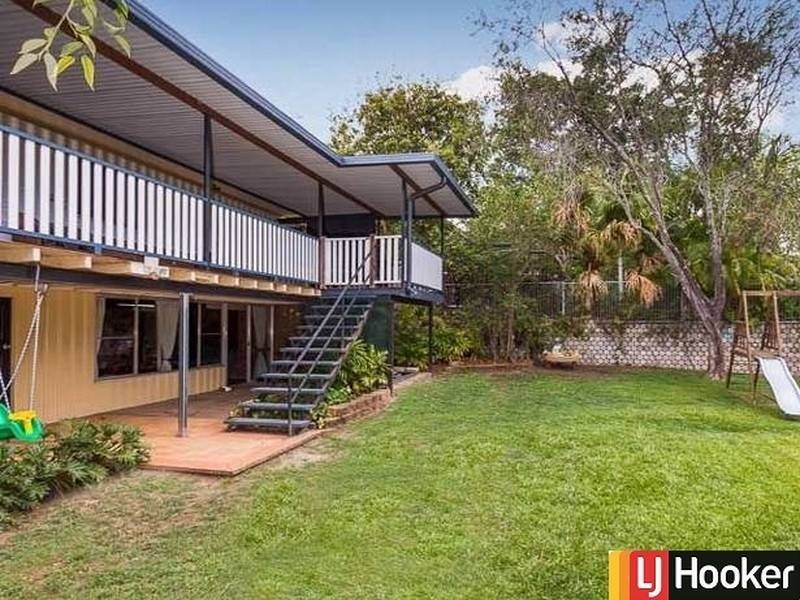 239 Patricks Road, Ferny Hills QLD 4055