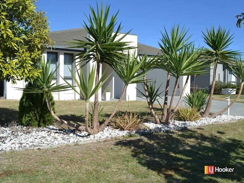 4 Sackville Close, Fitzgibbon QLD 4018