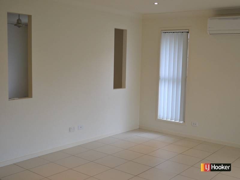 4 Sackville Close, Fitzgibbon QLD 4018