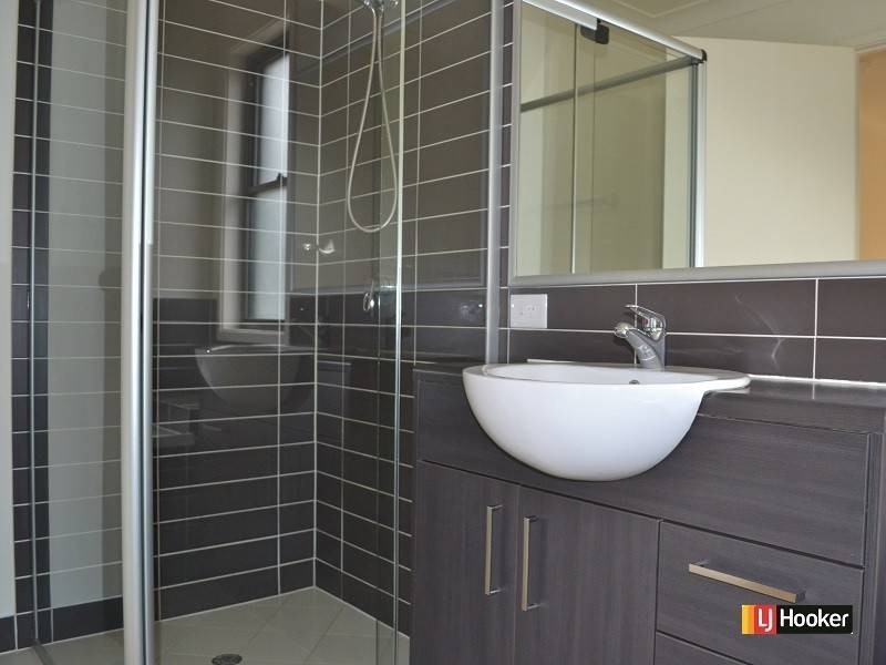 4 Sackville Close, Fitzgibbon QLD 4018