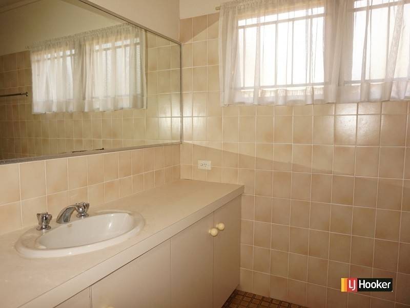 20 Montclair Street, Aspley QLD 4034