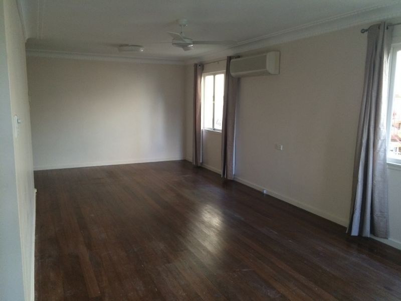 8 Dodds Street, Margate QLD 4019