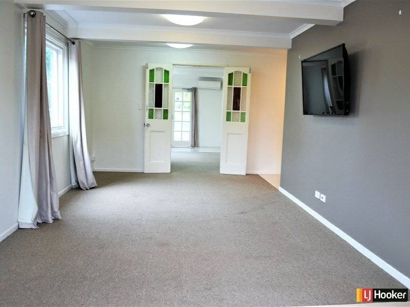 100B Hoskins Street, Sandgate QLD 4017