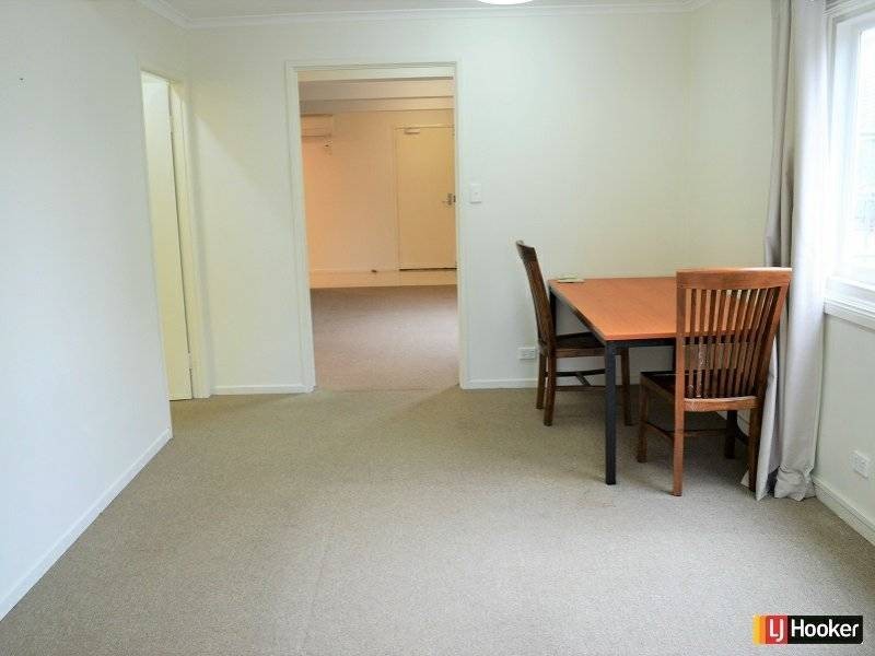 100B Hoskins Street, Sandgate QLD 4017