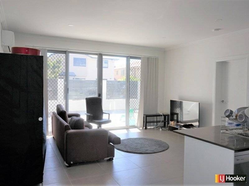 1/52 Latham Street, Chermside QLD 4032