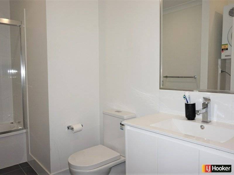 1/52 Latham Street, Chermside QLD 4032