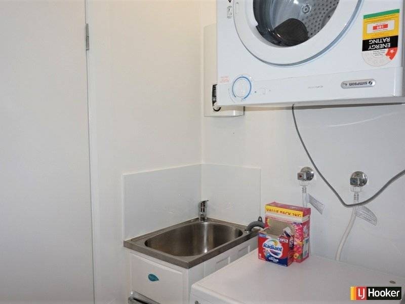 1/52 Latham Street, Chermside QLD 4032