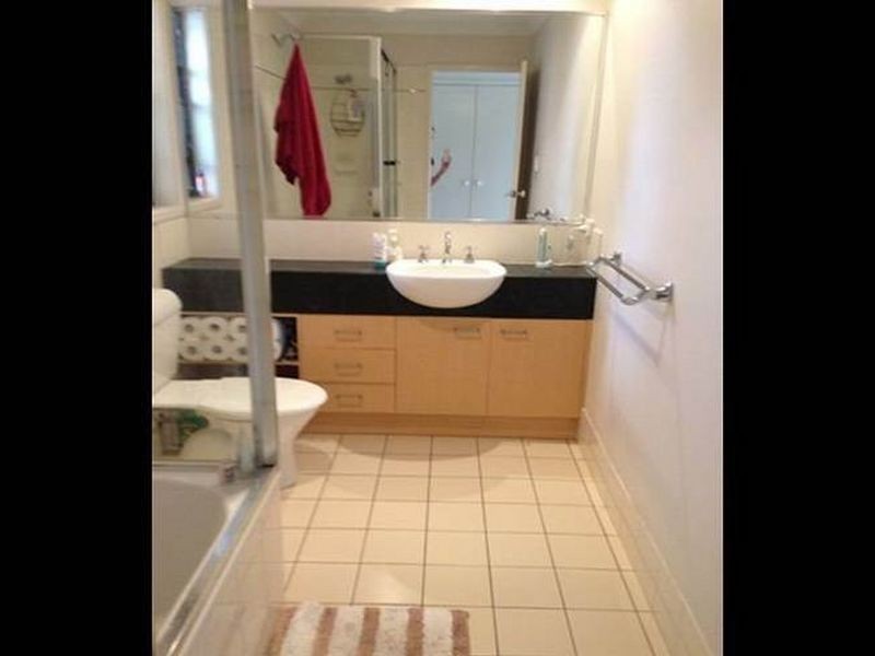 16 Lawley Street, Kedron QLD 4031