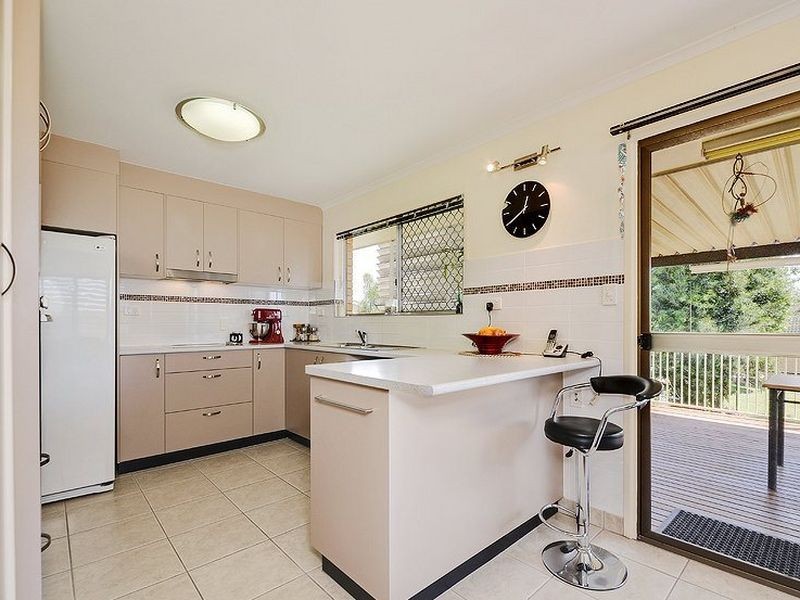 17 Maurice Street, Kallangur QLD 4503