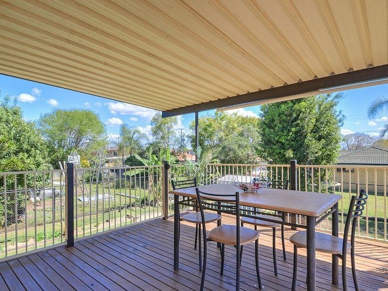 17 Maurice Street, Kallangur QLD 4503