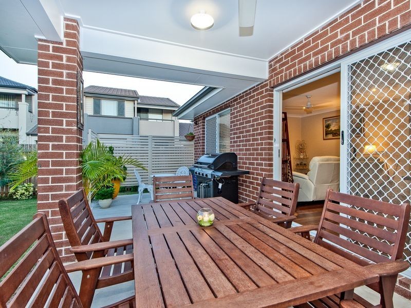 9 Mount Kaputar Avenue, Fitzgibbon QLD 4018