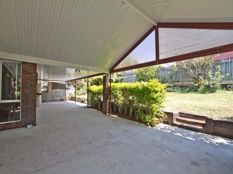 23 Fairhaven Street, Bridgeman Downs QLD 4035