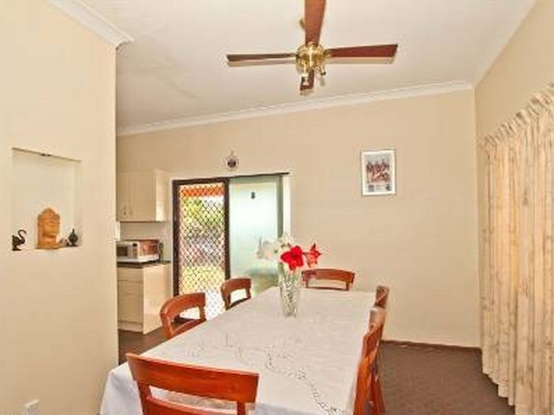 11 Nystrom Street, Chermside QLD 4032