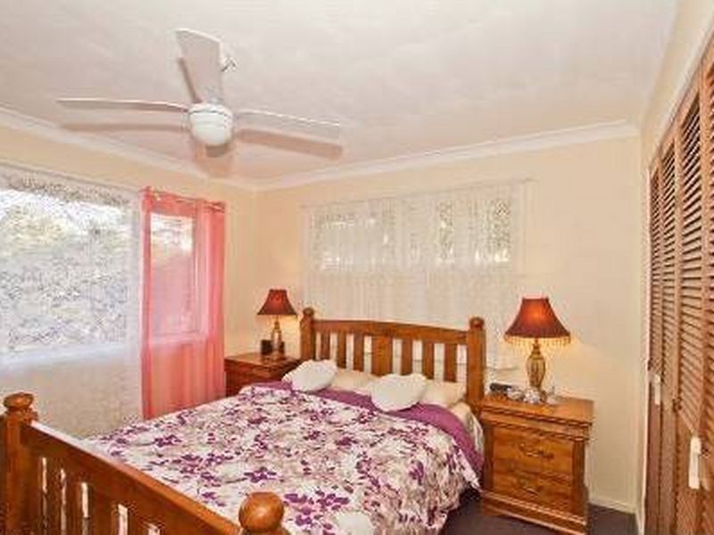 11 Nystrom Street, Chermside QLD 4032