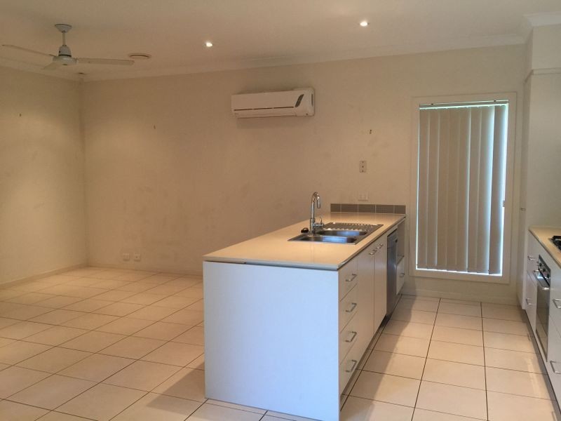 1 Pressland Street, Carseldine QLD 4034