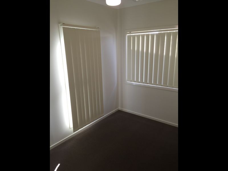 22 Blue Mountains Crescent, Fitzgibbon QLD 4018