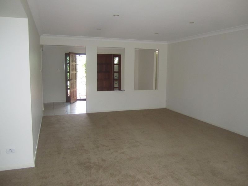 16 Ridley Road, Bridgeman Downs QLD 4035