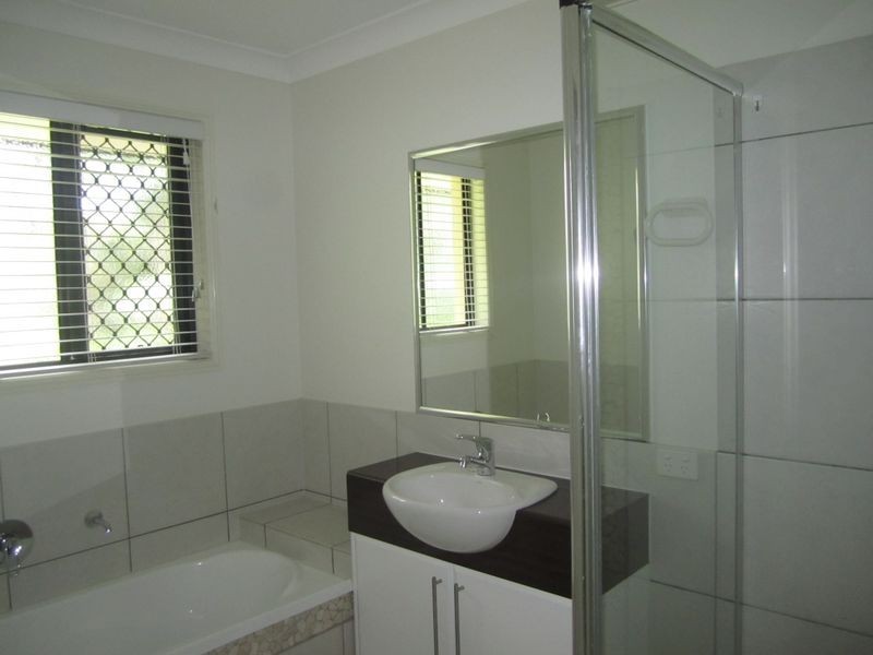 16 Ridley Road, Bridgeman Downs QLD 4035