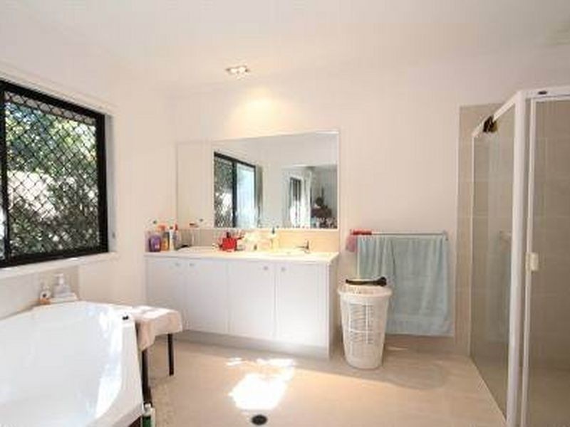 9 Renwood Street, Warner QLD 4500