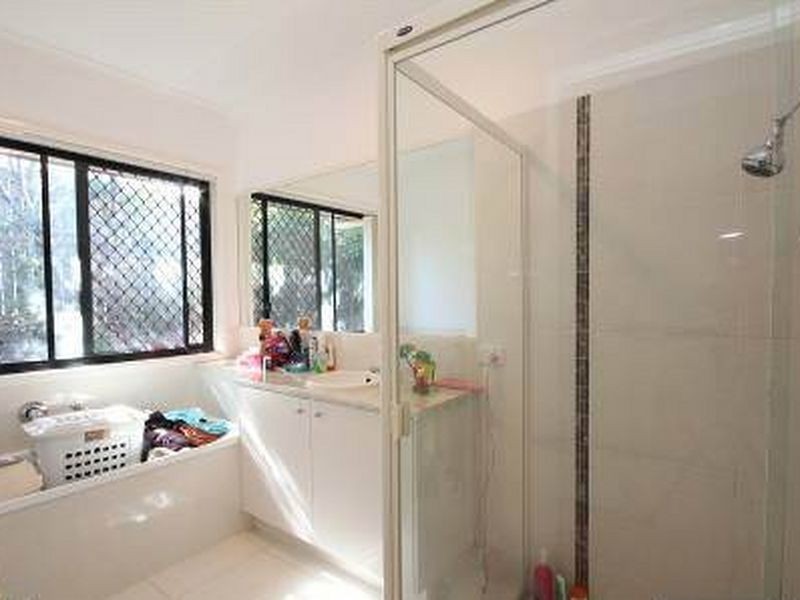 9 Renwood Street, Warner QLD 4500