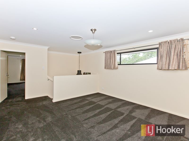 25 Dewberry Place, Bridgeman Downs QLD 4035