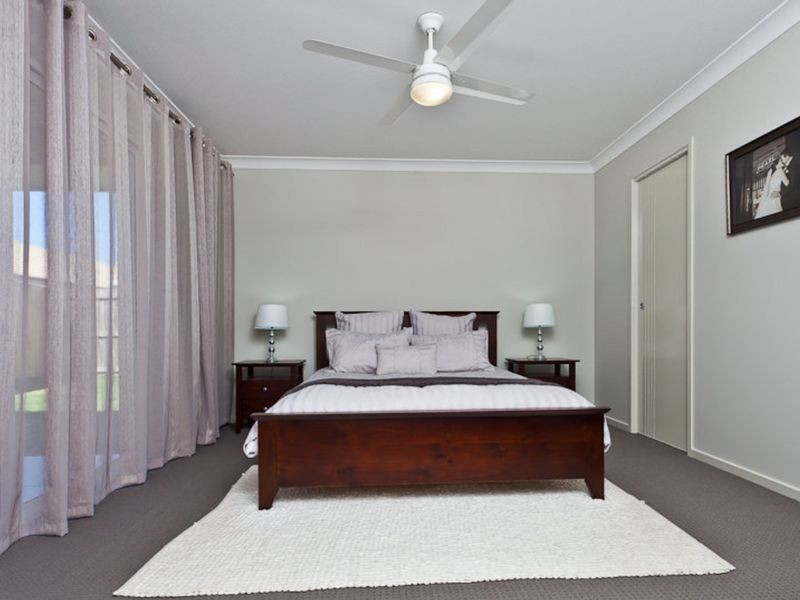 23 Troon Street, North Lakes QLD 4509