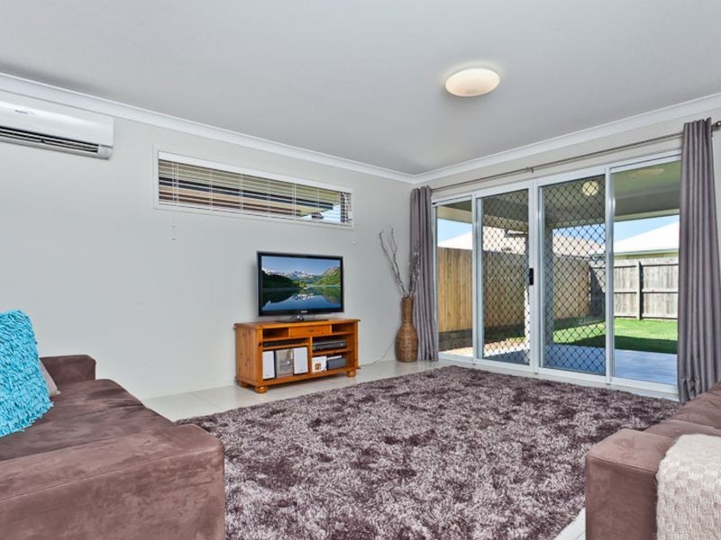 23 Troon Street, North Lakes QLD 4509