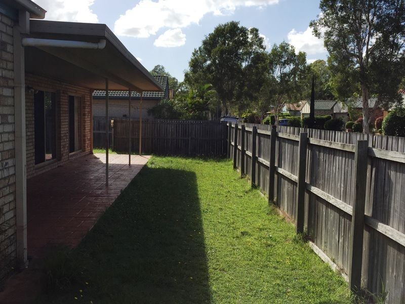 33 Rose Crescent, Fitzgibbon QLD 4018