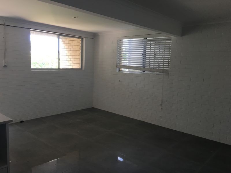 16 Montclair Street, Aspley QLD 4034