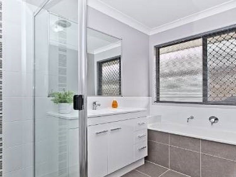 49 Cootharaba Crescent, Warner QLD 4500