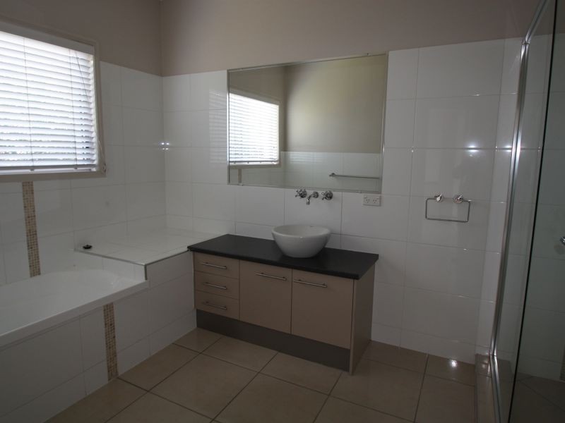 2 Darragh St, Bracken Ridge QLD 4017