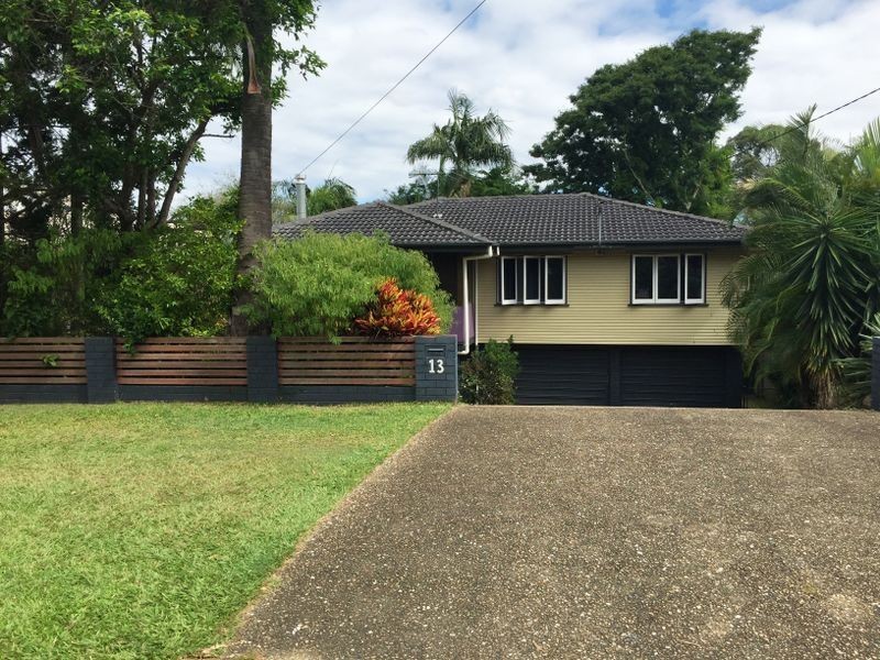 13 Violet Street, Everton Hills QLD 4053