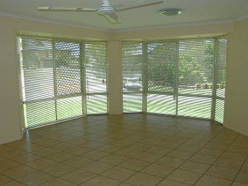 31 Rothschild Street, Eatons Hill QLD 4037