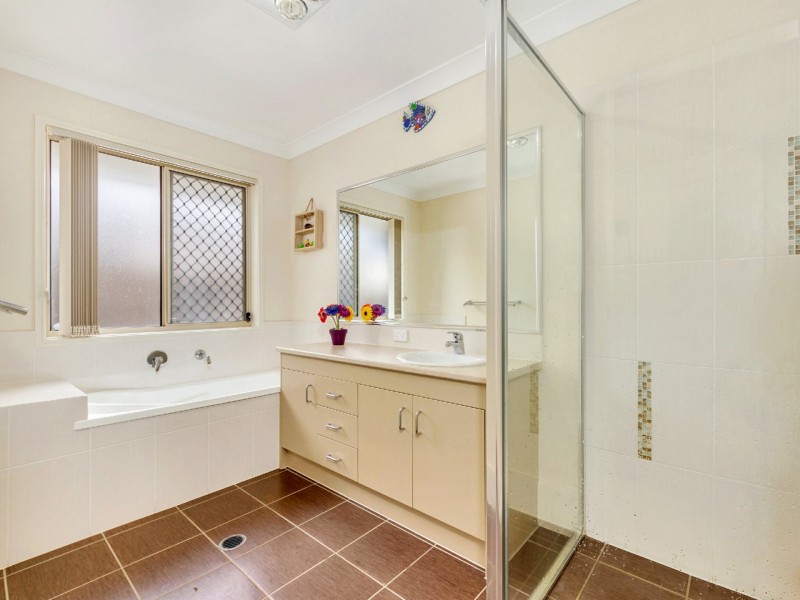 3 Conondale Street, Fitzgibbon QLD 4018