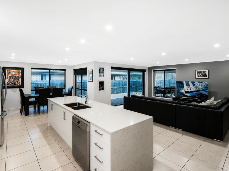 12 Singleton Place, Carseldine QLD 4034