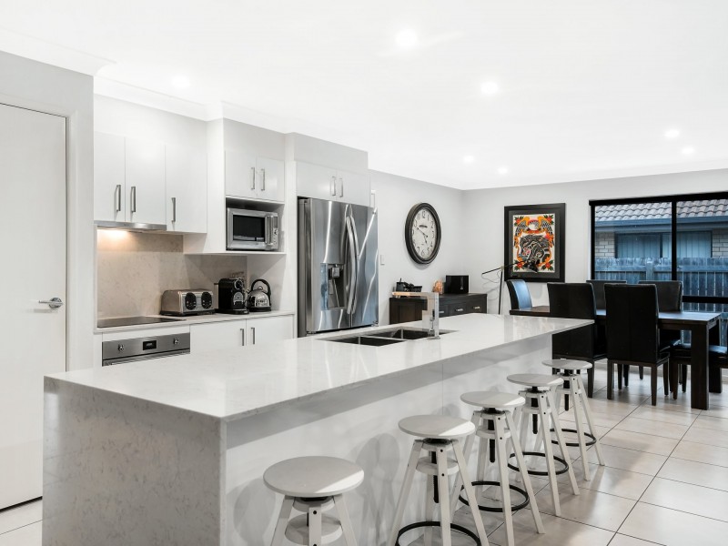 12 Singleton Place, Carseldine QLD 4034