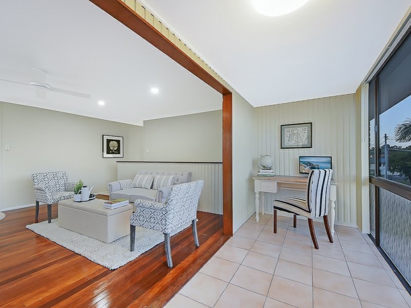 22 Fairlane Street, Chermside West QLD 4032