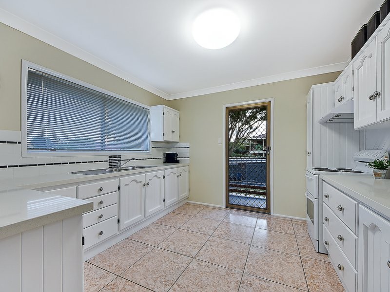22 Fairlane Street, Chermside West QLD 4032