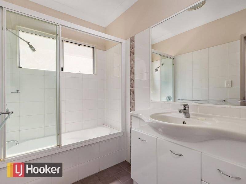 53 Curwen Terrace, Chermside QLD 4032