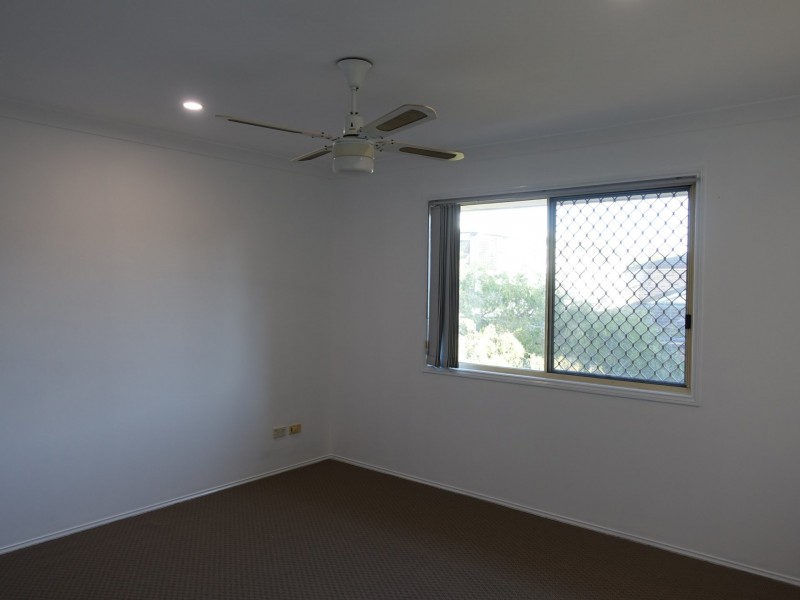 9/23 Latham Street, Chermside QLD 4032
