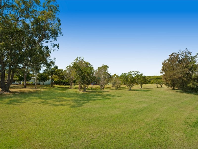 32 Burralong Street, Deagon QLD 4017