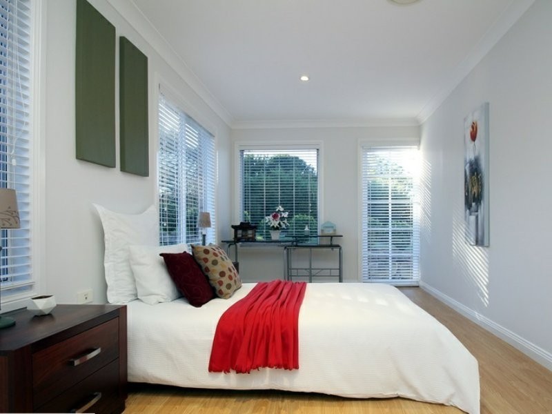 25 Neville Road, Bridgeman Downs QLD 4035