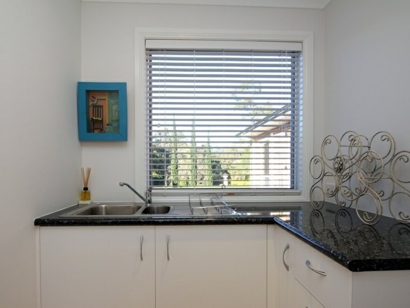 25 Neville Road, Bridgeman Downs QLD 4035