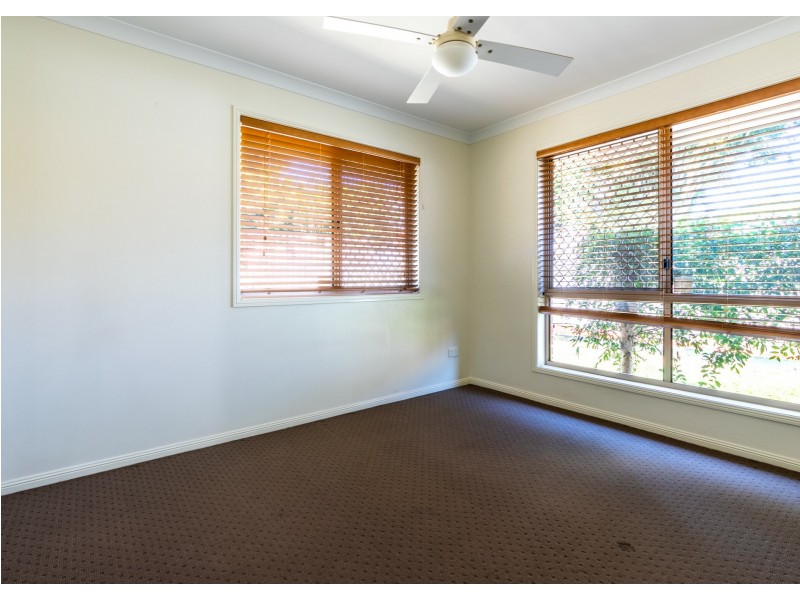 11 Chevrotain Place, Chermside West QLD 4032