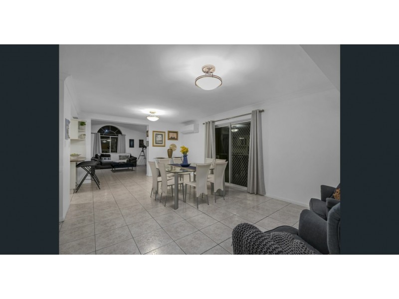 121 Galaxy Street, Bridgeman Downs QLD 4035