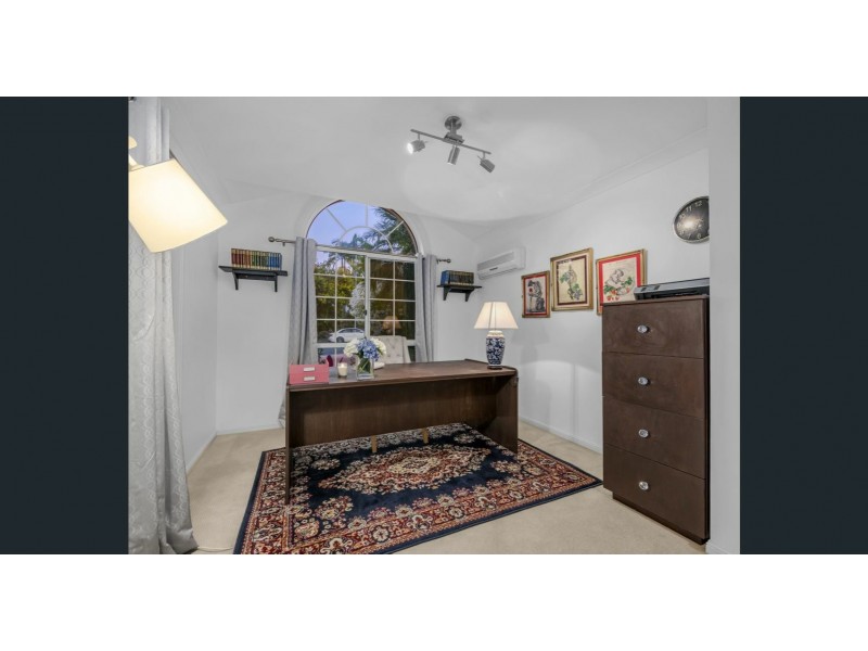 121 Galaxy Street, Bridgeman Downs QLD 4035