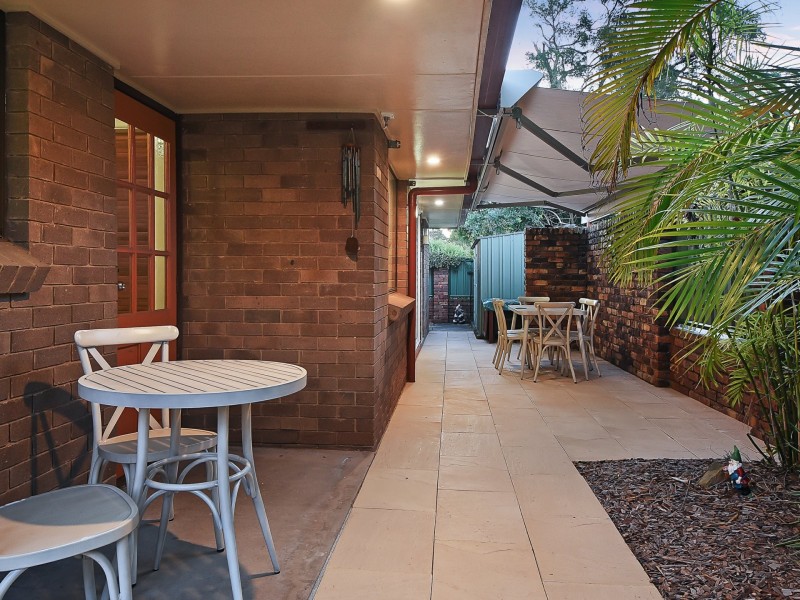 6 Amadeus Place, Aspley QLD 4034