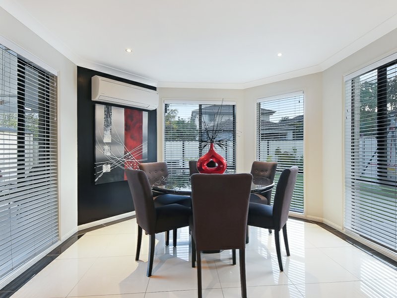 12 Crowcombe Place, Carseldine QLD 4034