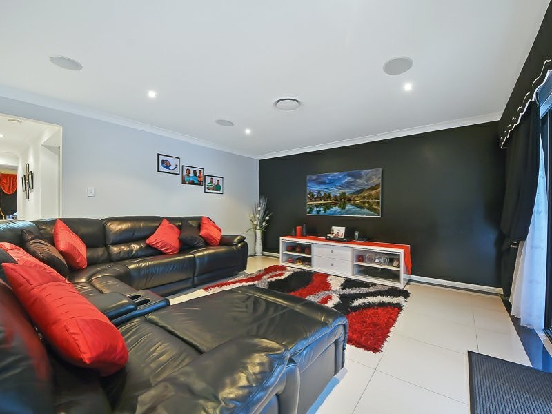 12 Crowcombe Place, Carseldine QLD 4034