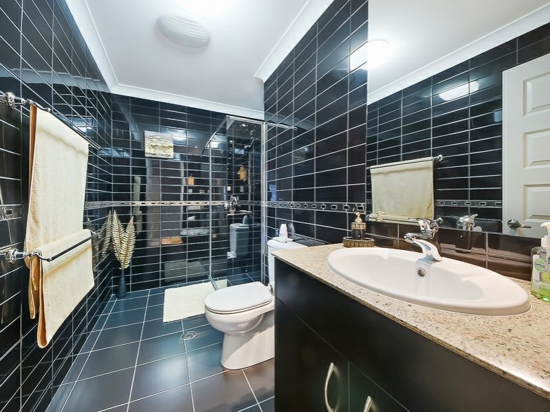 12 Crowcombe Place, Carseldine QLD 4034